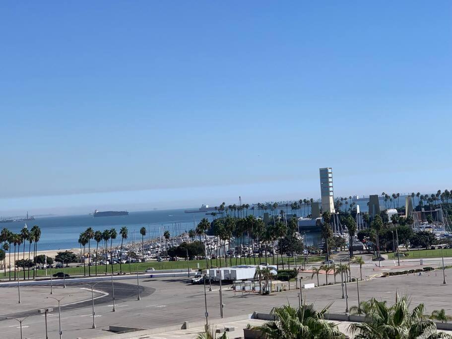 A Corner Unit With Ocean Views From Every Room 롱비치 외부 사진