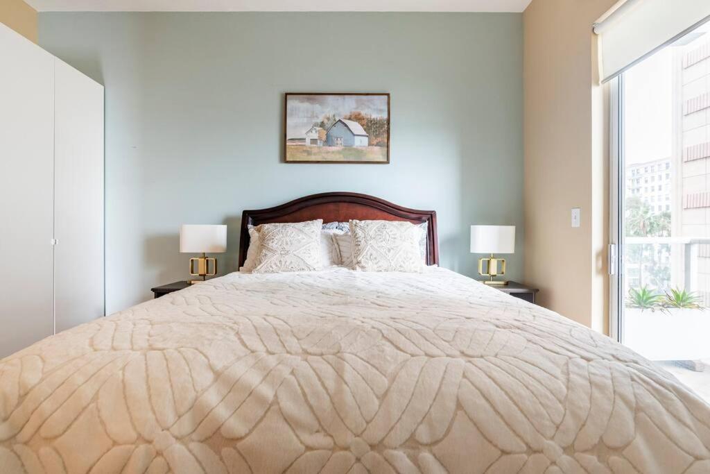 A Corner Unit With Ocean Views From Every Room 롱비치 외부 사진