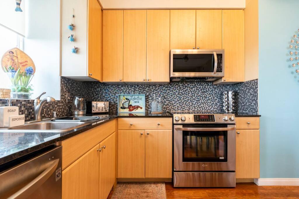 A Corner Unit With Ocean Views From Every Room 롱비치 외부 사진